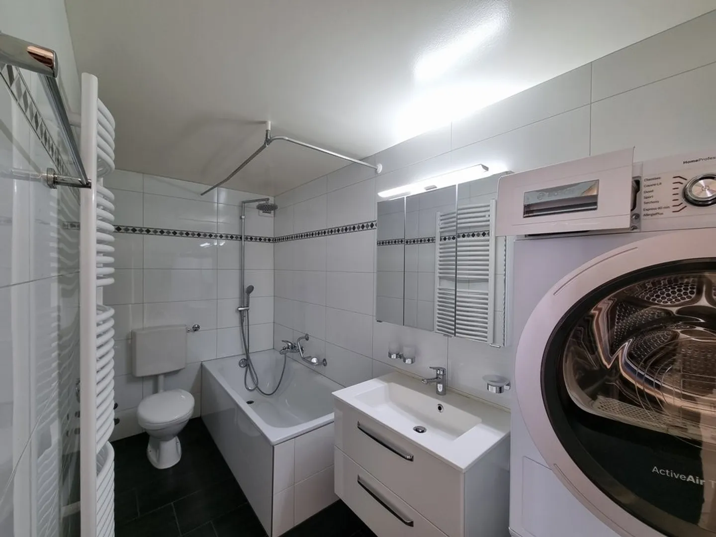 Appartement 3,5 pièces pour CHF 1'470.-/mois charges comprises - Photo 5 sur 10