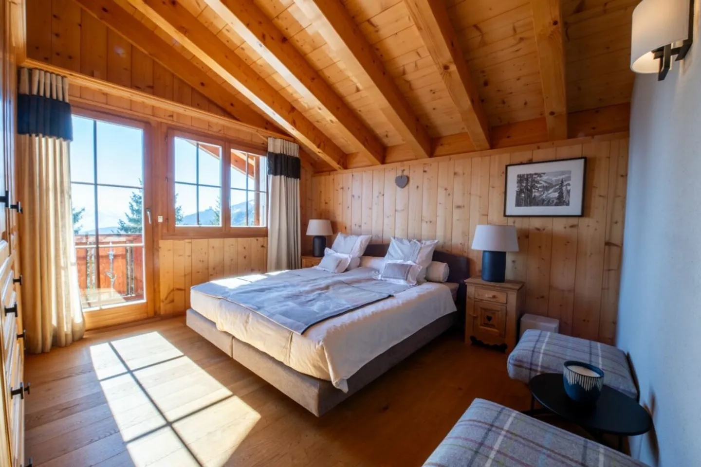 Magnificent 6.5-room chalet in Crans-Montana - Photo 7 of 15