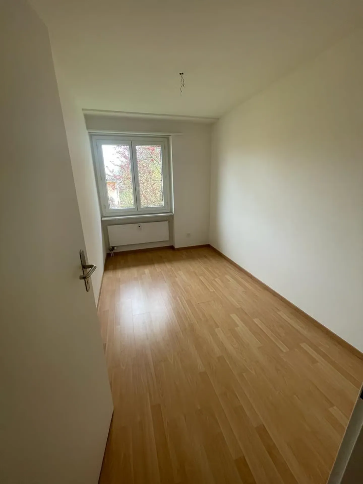 Spacious 5.5-room apartment in Ipsach - Photo 8 of 12