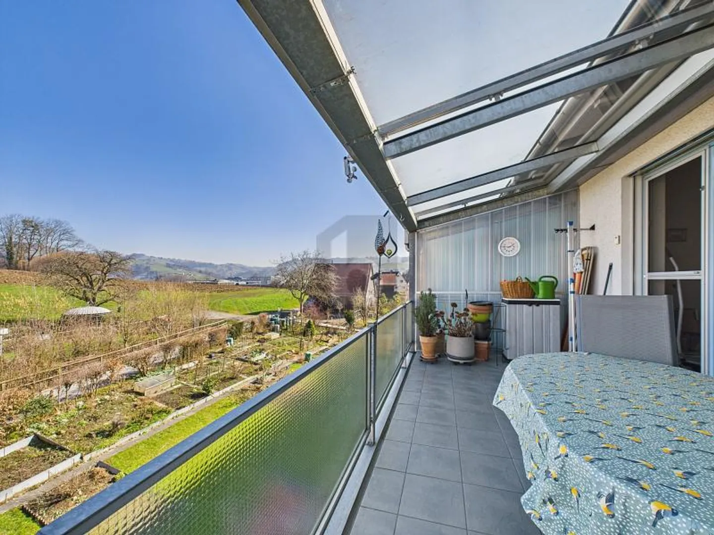 VUE MERVEILLEUSE SUR LE VERT (EN DROIT DE CONSTRUCTION) - Photo 1 sur 6