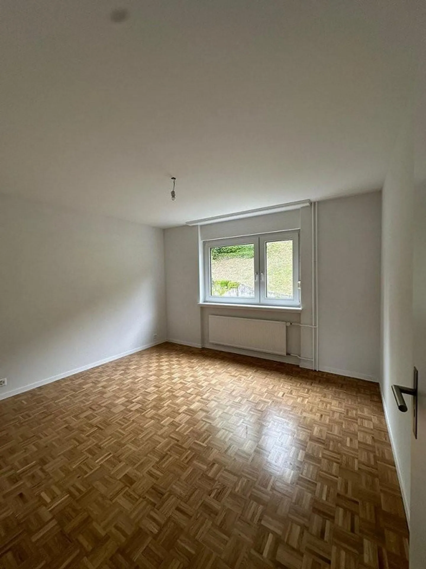 Interamente ristrutturato con vista sul lago! - Foto 11 di 11