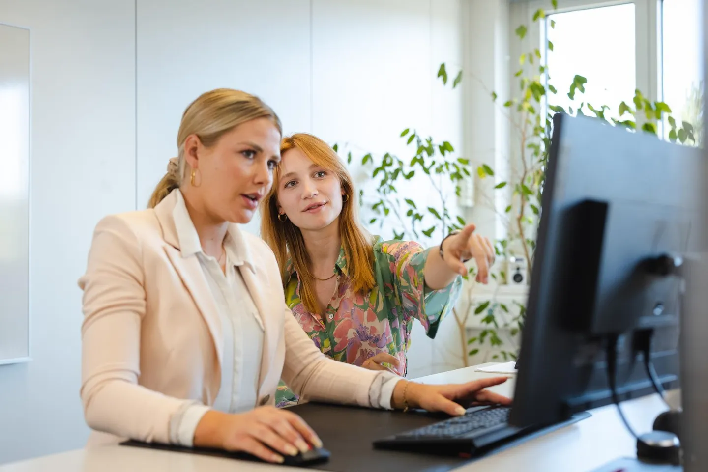 Geräumig und mit offener Aussicht - Foto 1 von 5