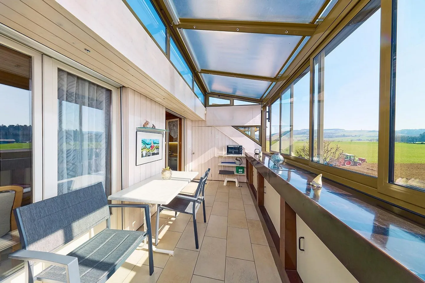 Vivre dans un emplacement privilégié : soleil, calme, vue sur la montagne - Photo 11 sur 13