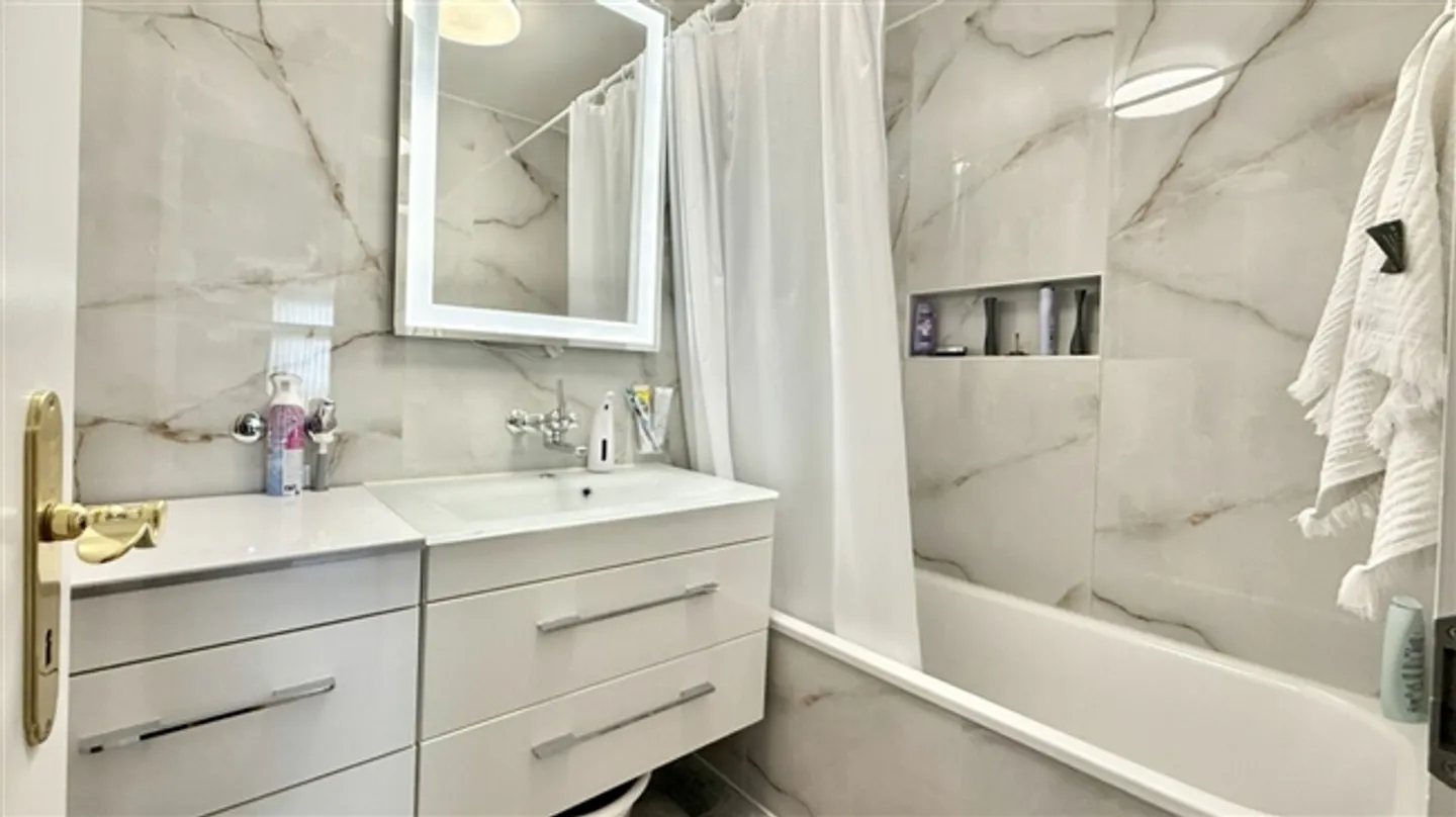 Geräumige Wohnung im Holenacker - Foto 7 von 10