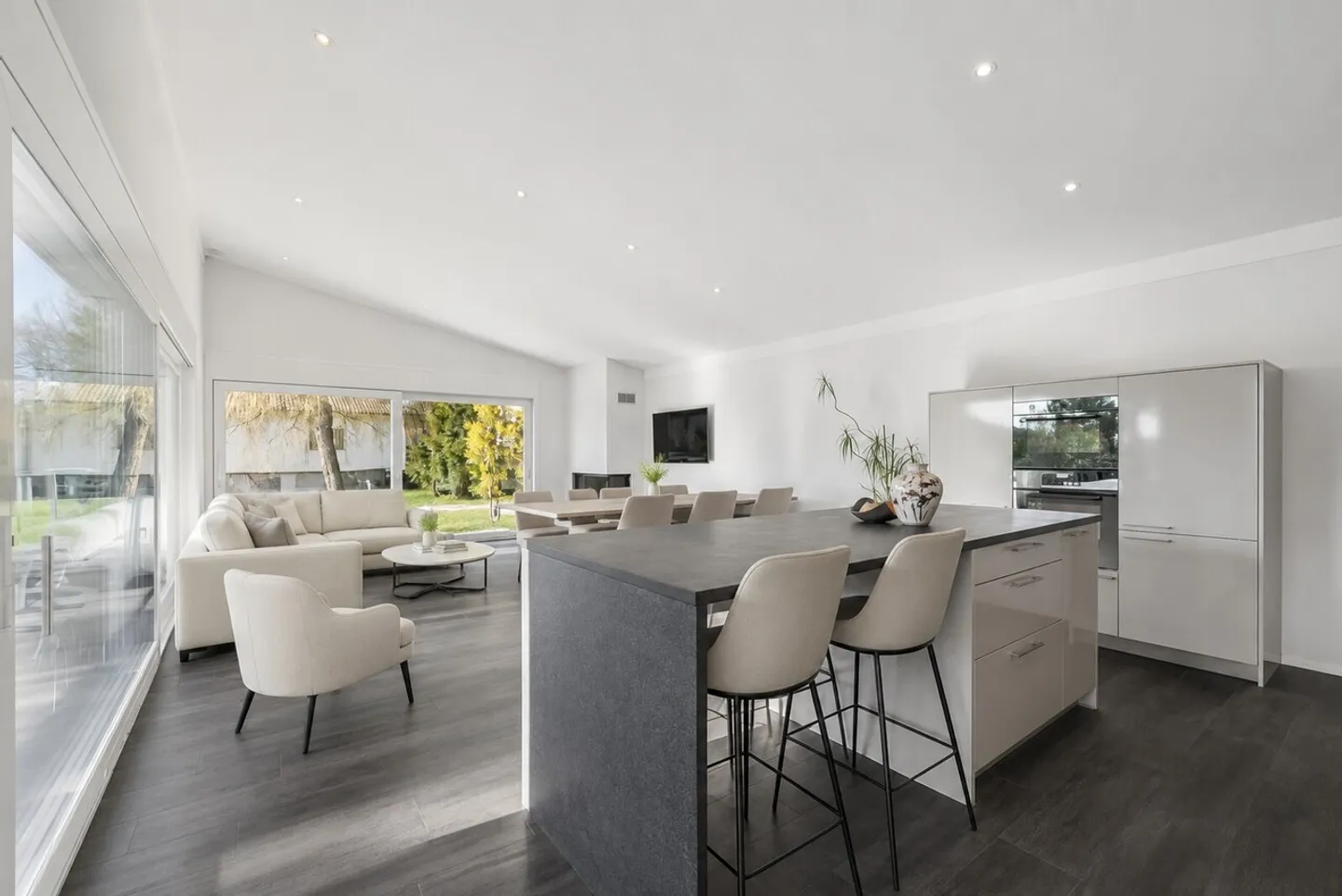 Maison de luxe avec piscine chauffée - Photo 3 sur 11