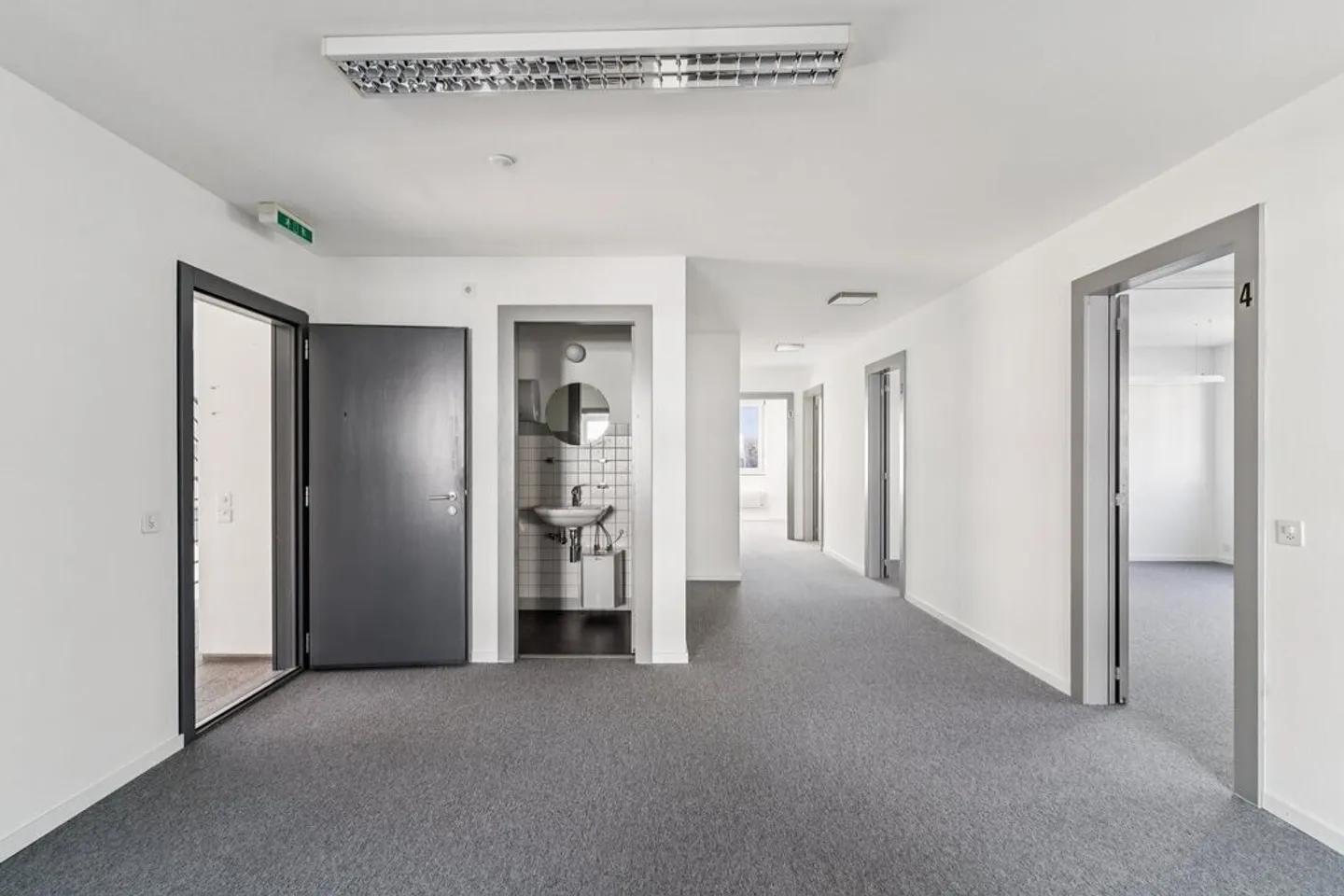 130 m2 office for rent immediately or by agreement - Photo 8 of 11