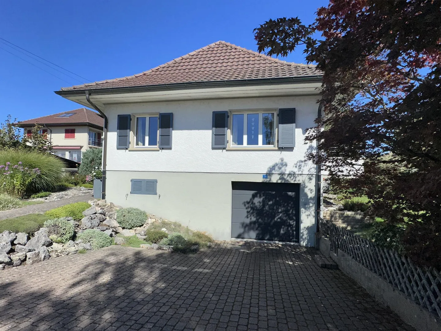 A bit older, but with a lot of charm: 5-room single-family house in Grossaffoltern - Photo 4 of 18
