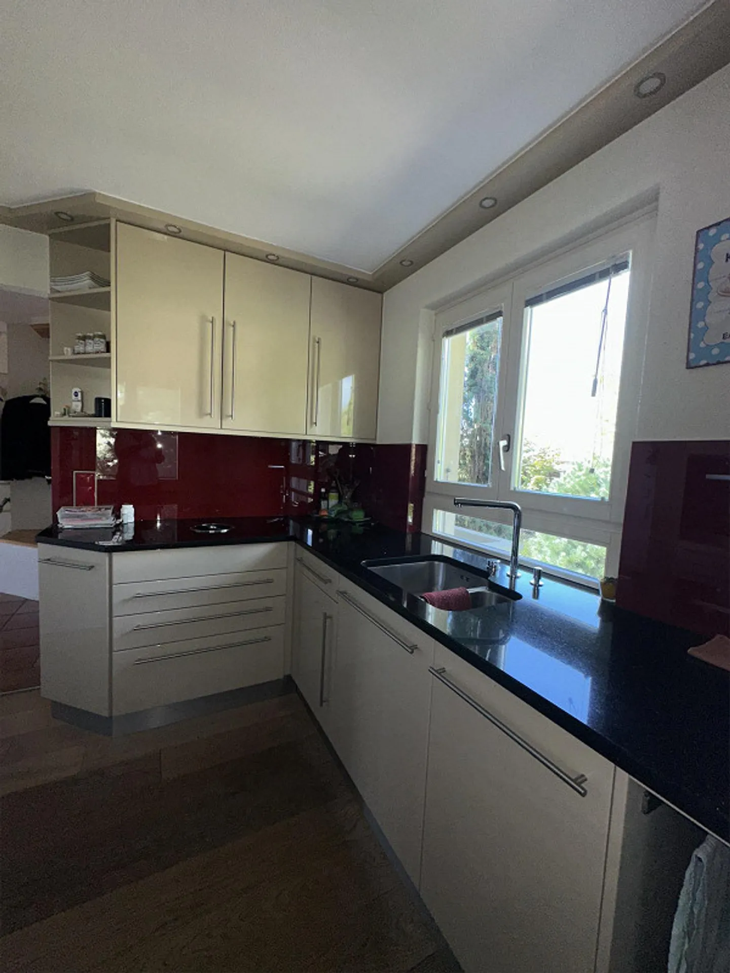 A bit older, but with a lot of charm: 5-room single-family house in Grossaffoltern - Photo 5 of 18