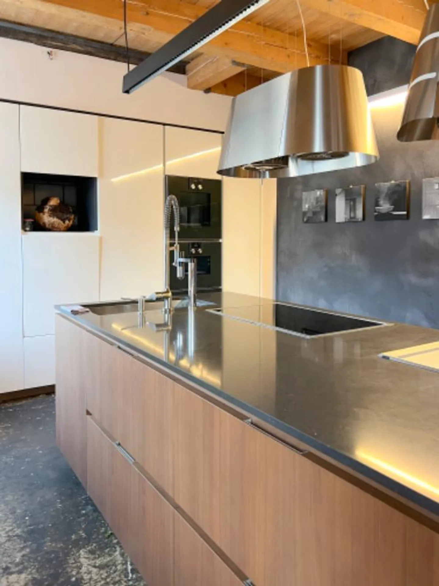 «Büro» - Foto 4 von 5