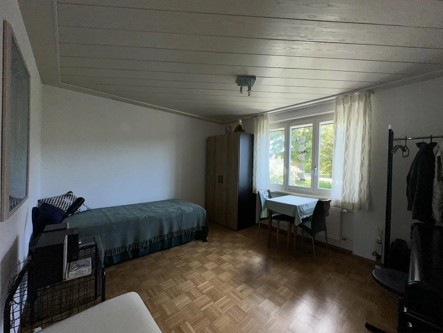 A bit older, but with a lot of charm: 5-room single-family house in Grossaffoltern - Photo 10 of 18