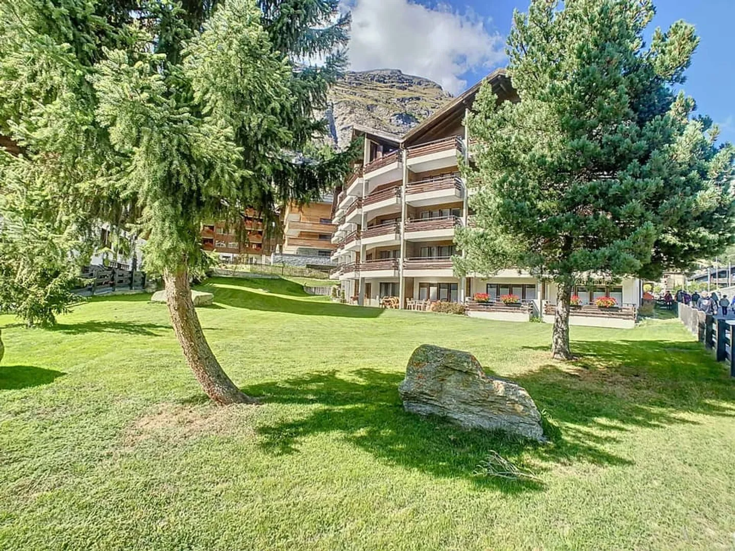 Fantastische 3,5-Zimmer-Wohnung mit Matterhornblick - Foto 12 von 13
