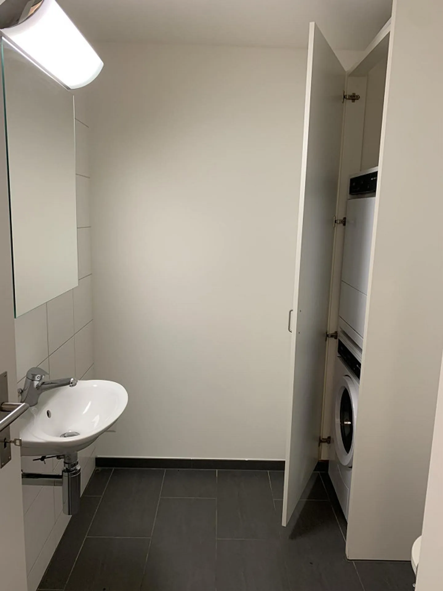Appartement en duplex de 5,5 pièces situé au calme près de la gare - Photo 5 sur 16