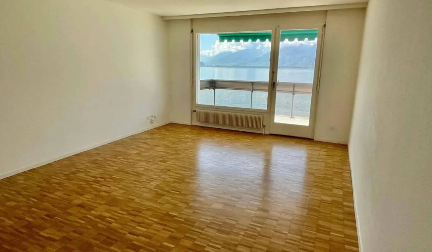 Appartamento con 3,5 stanze nel cuore di Clarens con vista panoramica mozzafiato - Foto 3 di 8