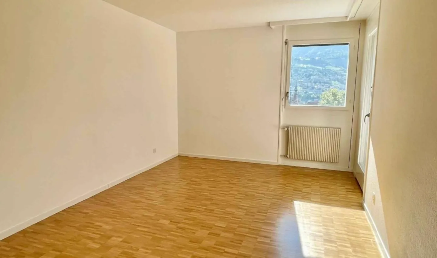 Appartamento con 3,5 stanze nel cuore di Clarens con vista panoramica mozzafiato - Foto 5 di 8