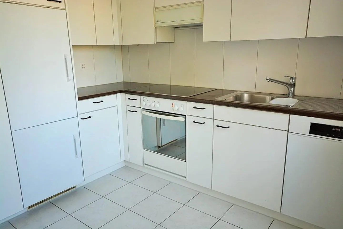 Grosszügige 4.5-Zimmerwohnung - Foto 2 von 10