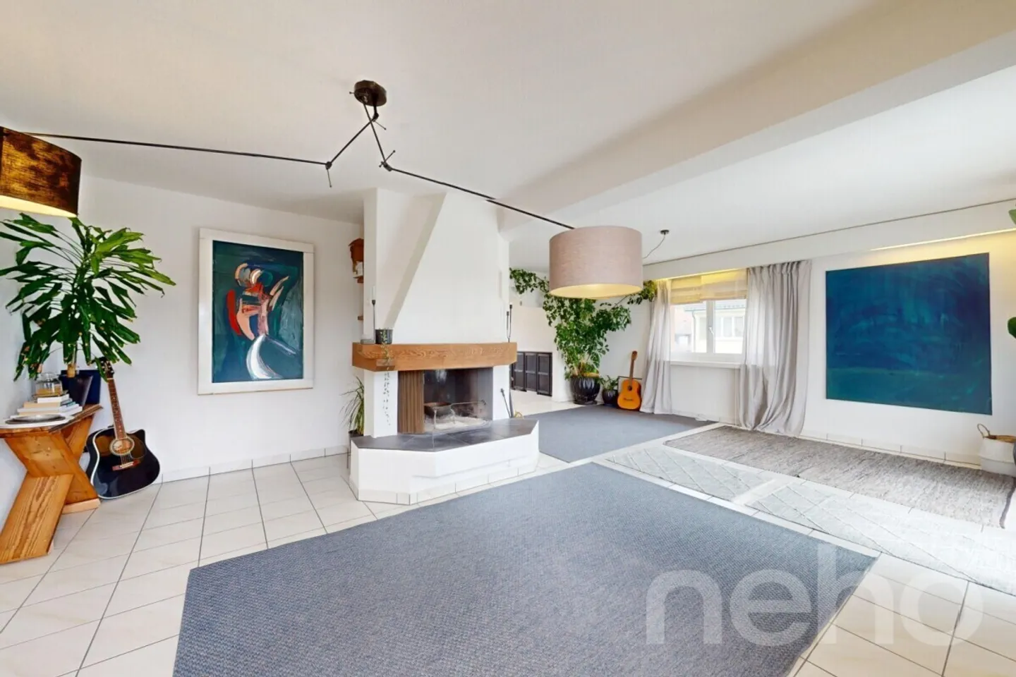 Spacious 6.5 Room Apartment on its Own Entire Floor! - Photo 4 of 12