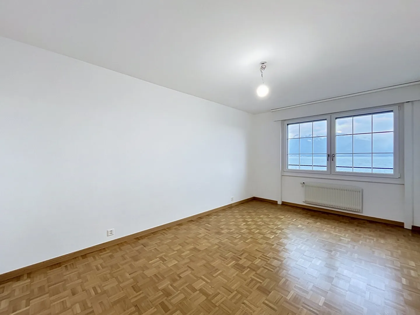 3.5 Room Apartment - Photo 6 of 12