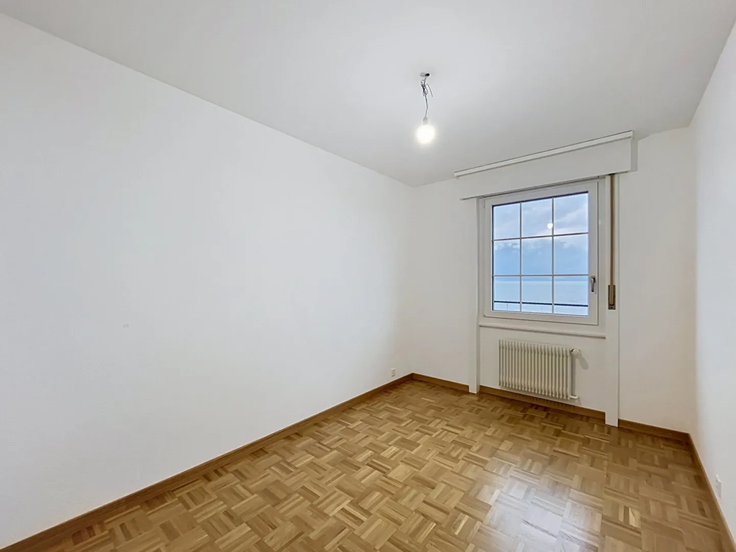3.5 Room Apartment - Photo 10 of 12