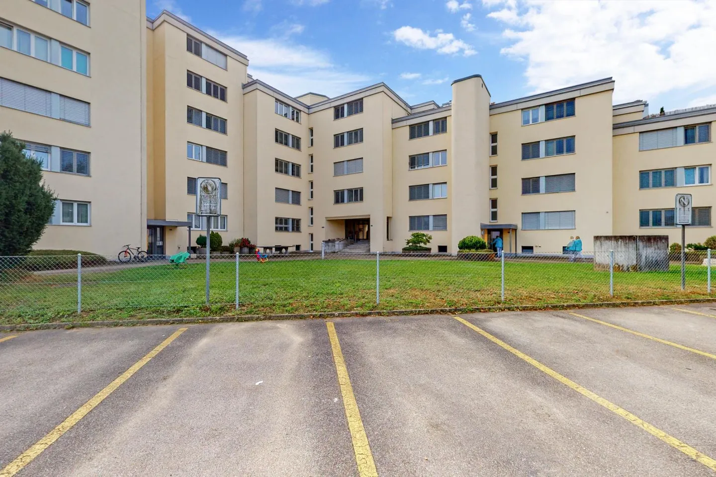 Charming apartment is looking for you! - Photo 1 of 8