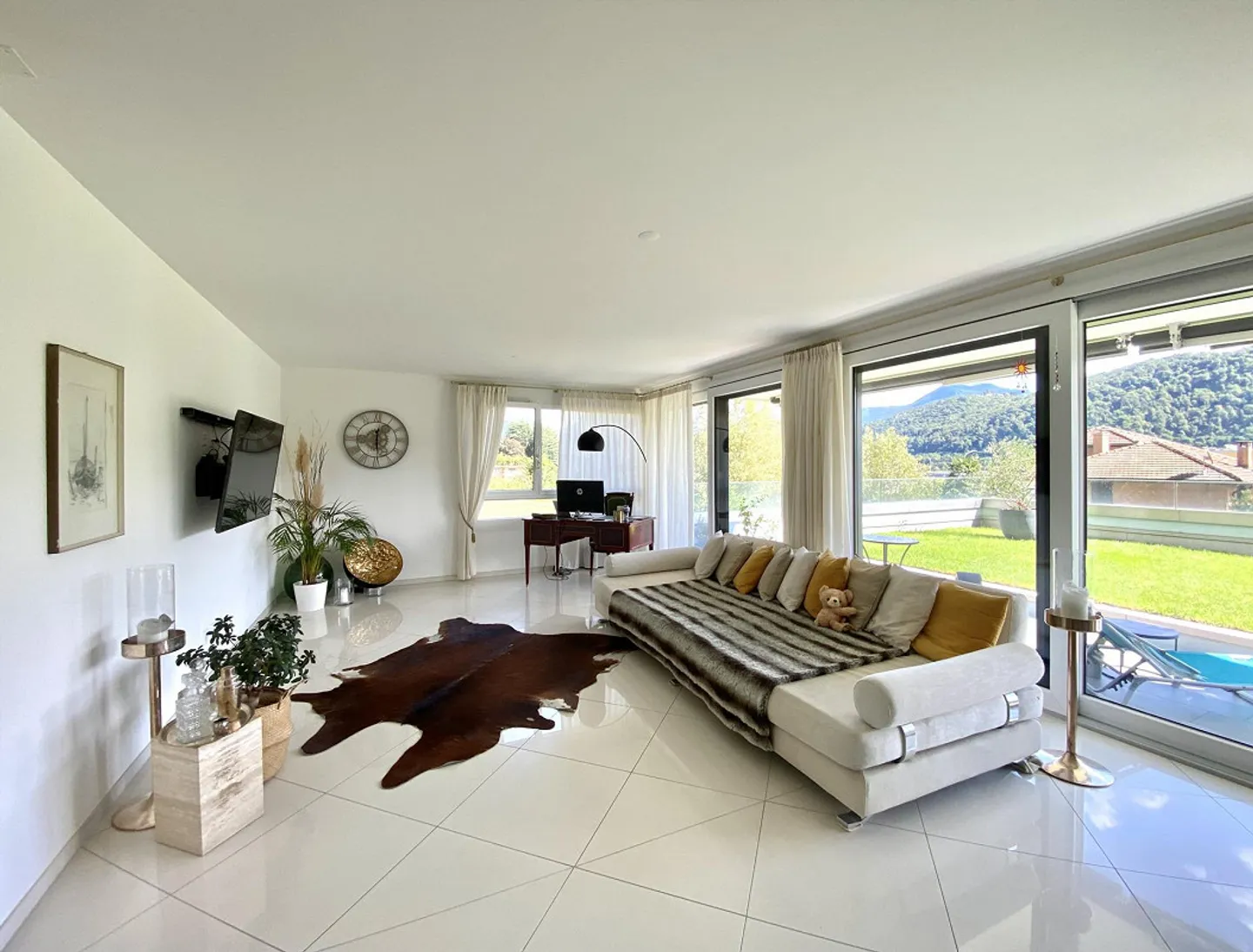 Appartamento Familiare con Giardino Privato - Foto 4 di 10