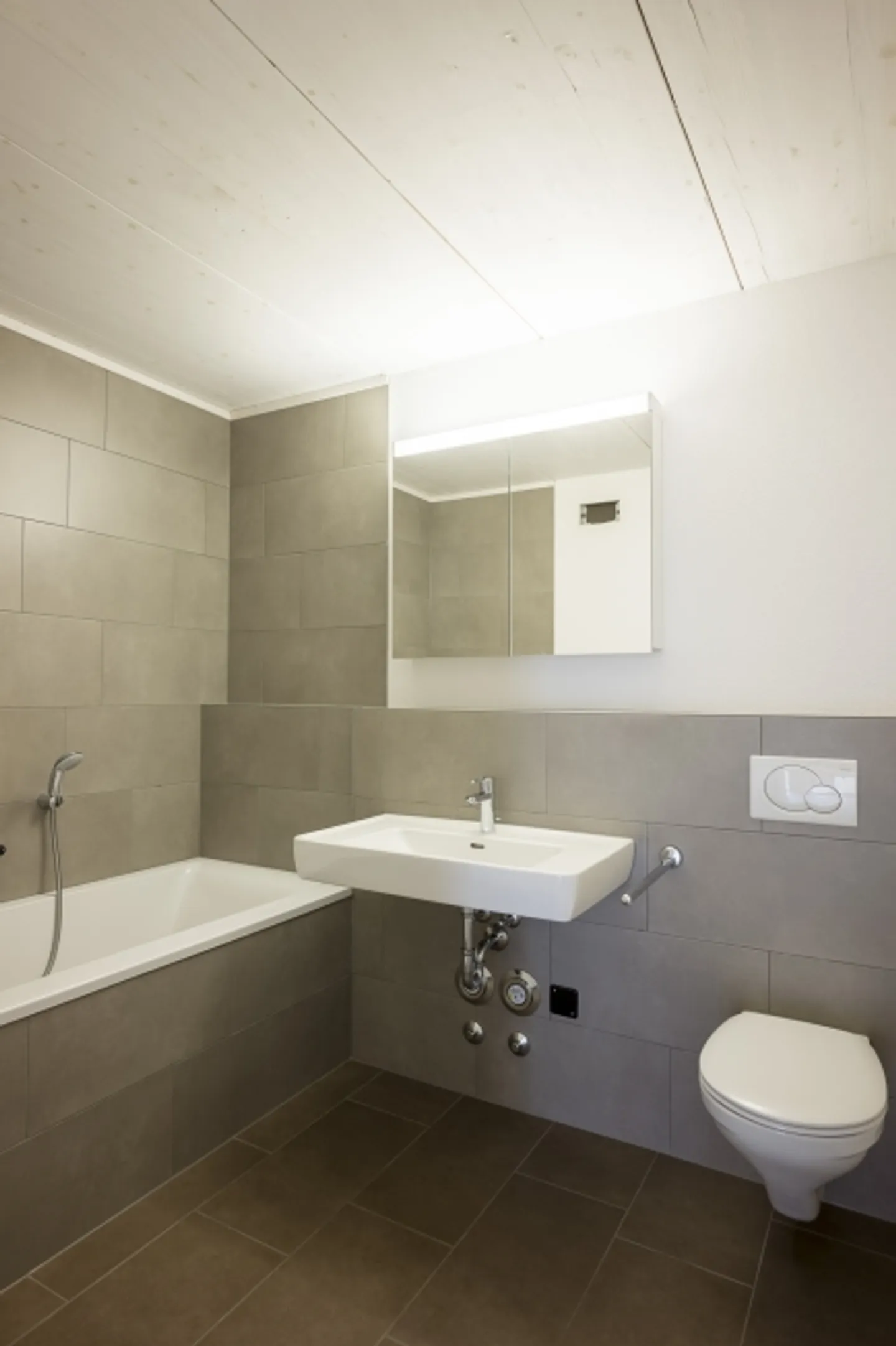 Visit - Rent - Live - Enjoy! - Photo 3 of 6