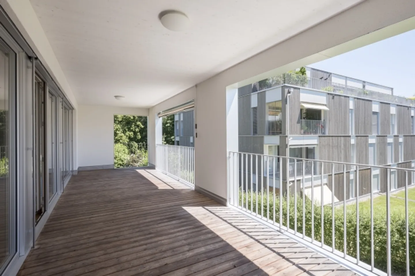 Visit - Rent - Live - Enjoy! - Photo 5 of 6