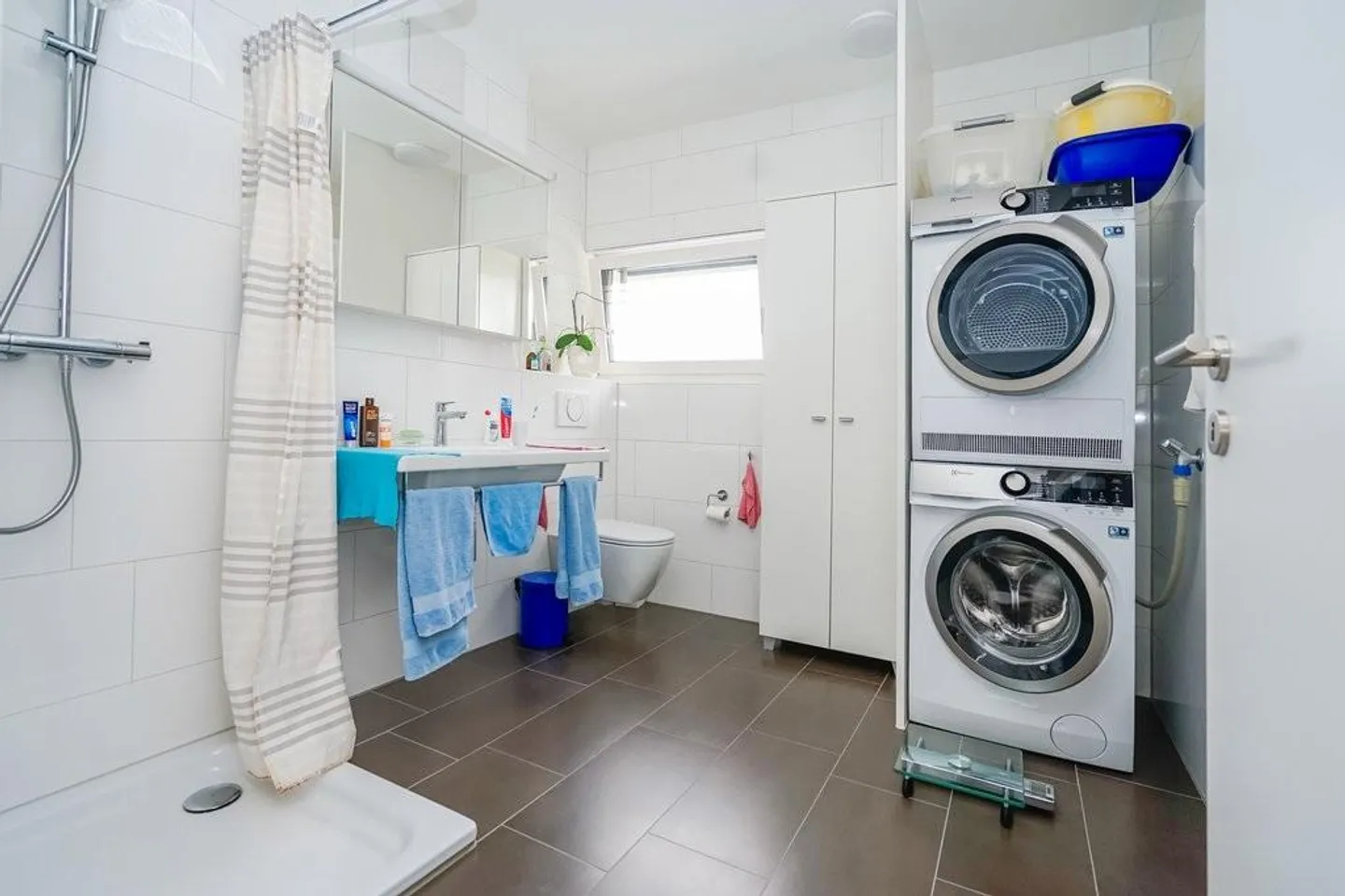 Moderne 2.5-Zimmerwohnung - Foto 4 von 6