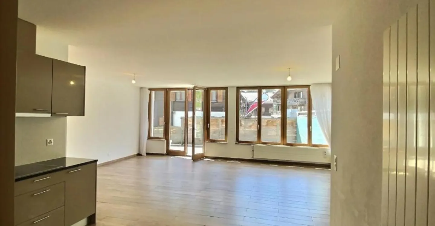 25 13 Helle 4,5 Zimmer mit Terrasse in Chesières im PPE Soleil - Foto 1 von 11