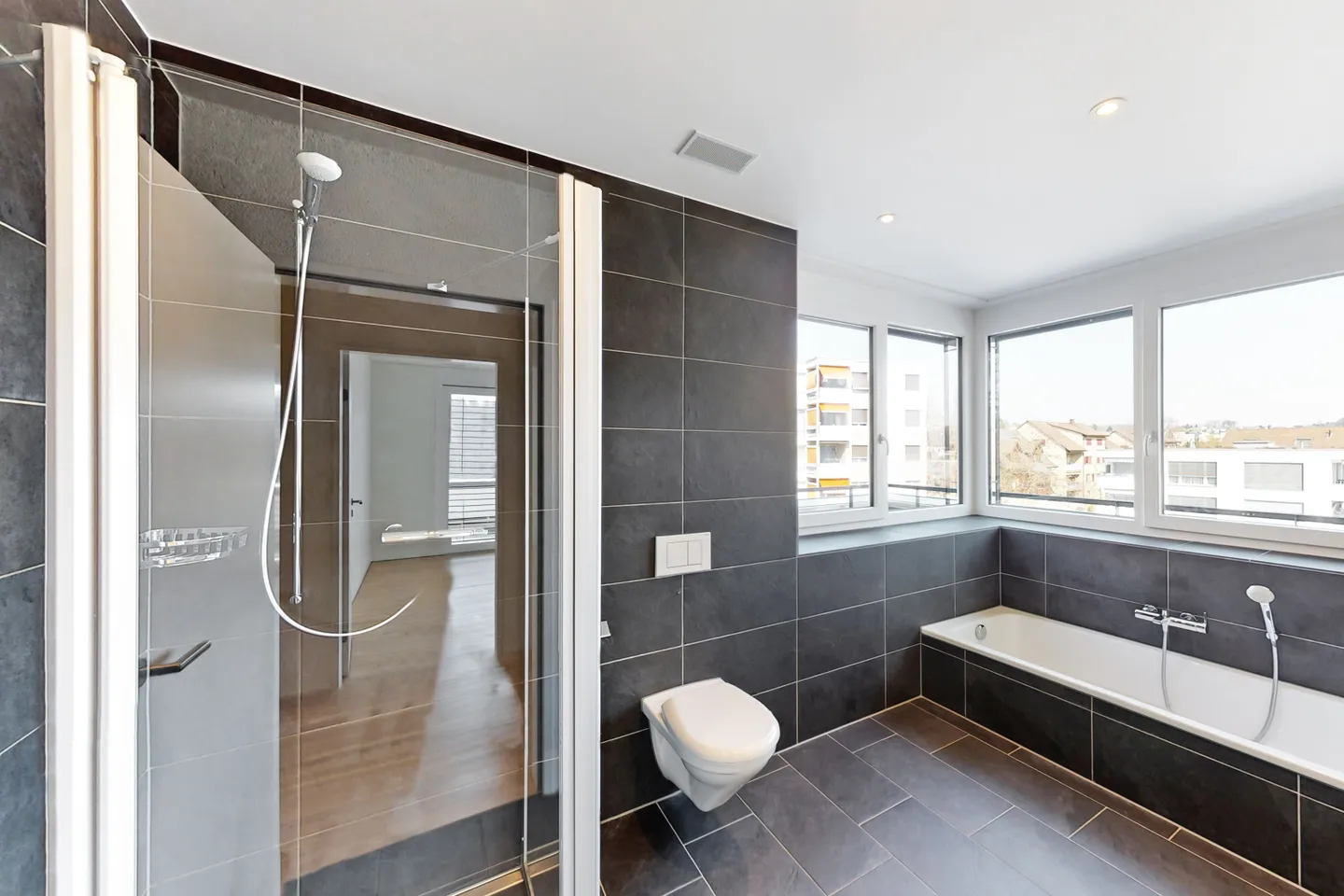 Wohnung mieten - Foto 6 von 7