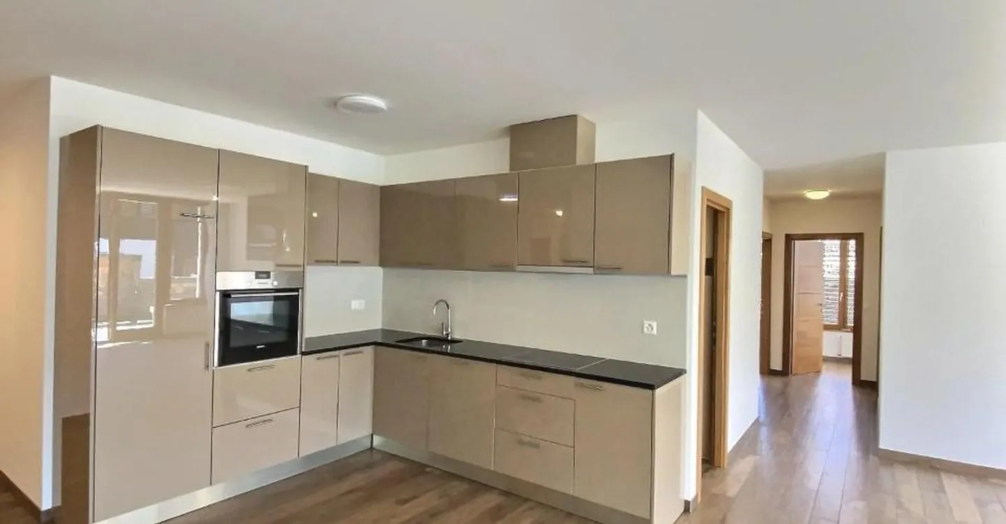 25 13 Helle 4,5 Zimmer mit Terrasse in Chesières im PPE Soleil - Foto 2 von 11