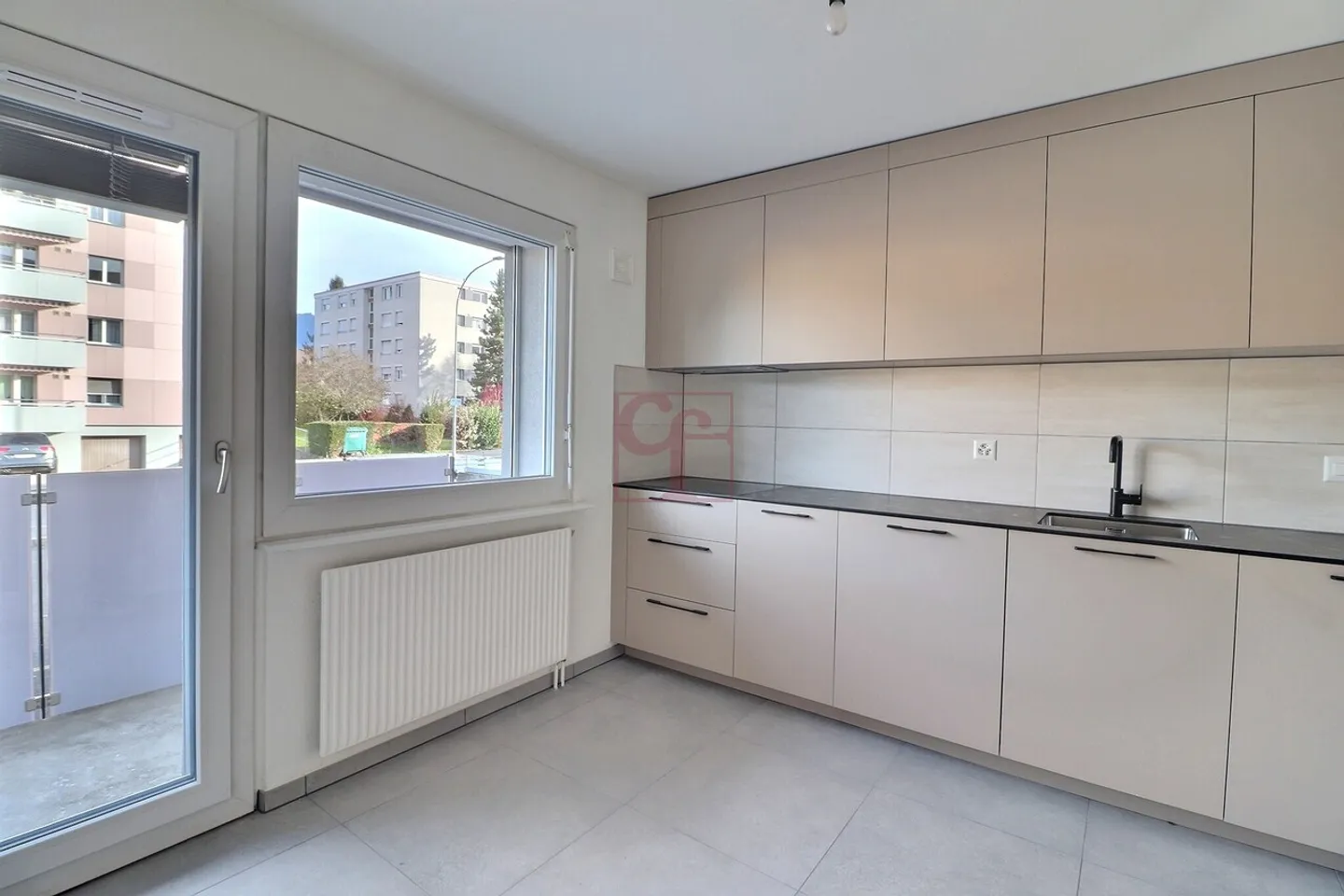 Magnifique appartement 4.5 pièces entièrement rénové  - Photo 2 sur 14