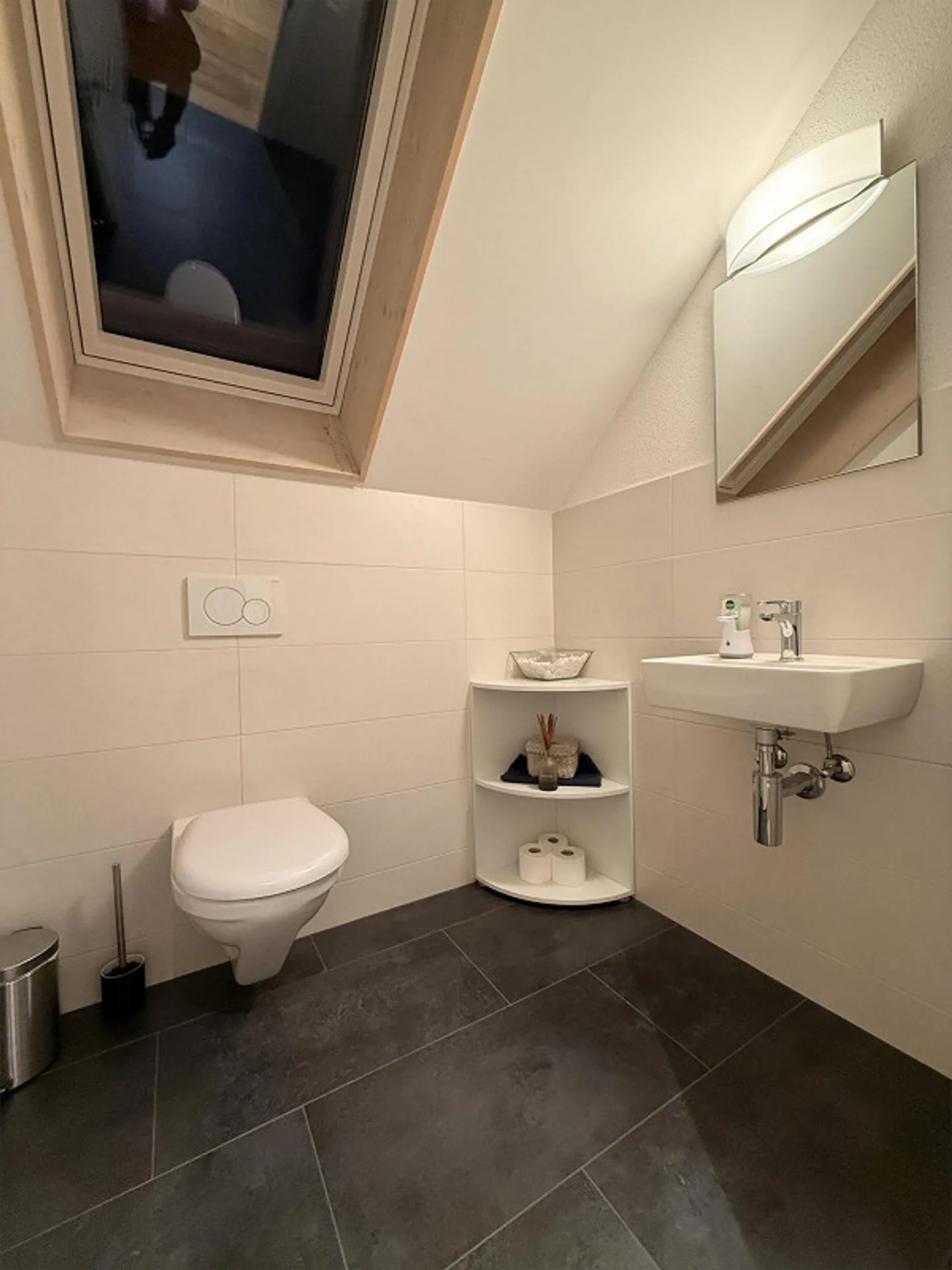 Appartamento attico moderno di 3,5 stanze - Foto 6 di 11