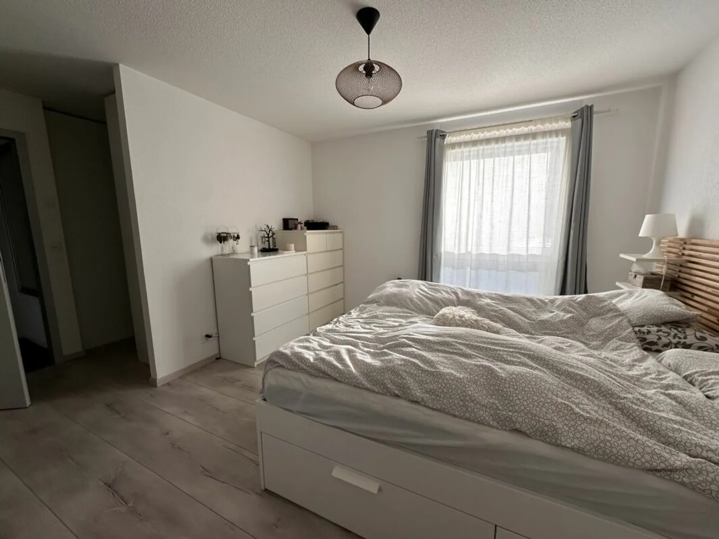 Appartement spacieux avec balcon - Photo 7 sur 13