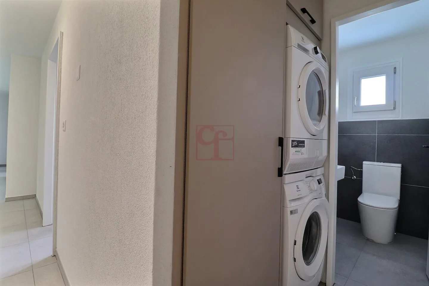 Magnifique appartement 4.5 pièces entièrement rénové  - Photo 10 sur 14