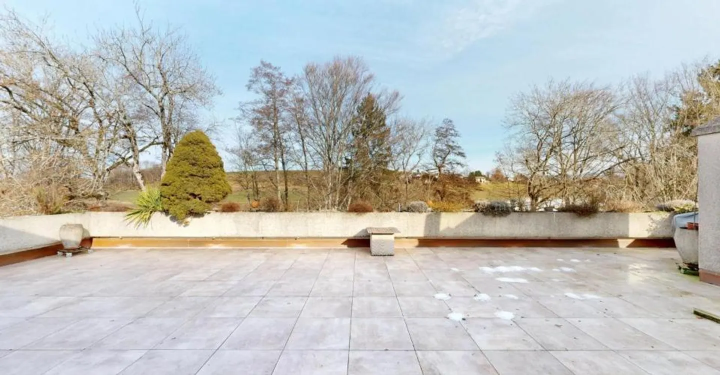 Attique d'exception avec terrasse - Photo 9 sur 13