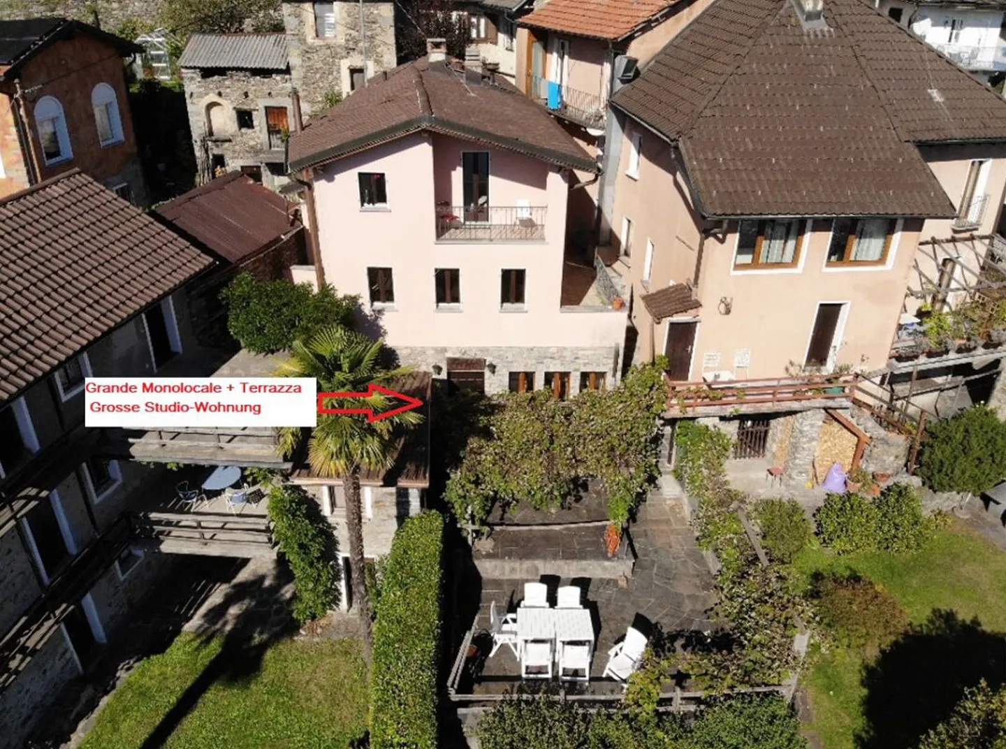 Grosse Studio-Wohnung, mit terrasse, 1 Parkplatz  und wunderschönen Seeblick | Grande monolocale con giardino, 1 posteggio e bellissima vista lago - Foto 6 von 6