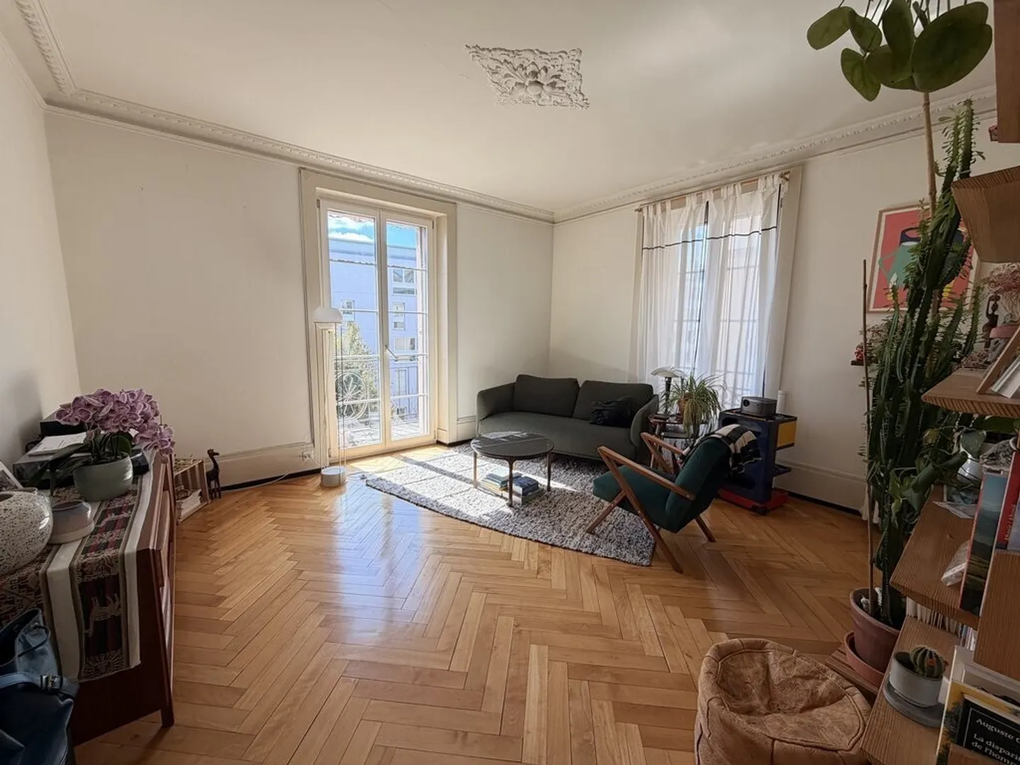 Joli appartement 2 pièces - Photo 3 sur 7
