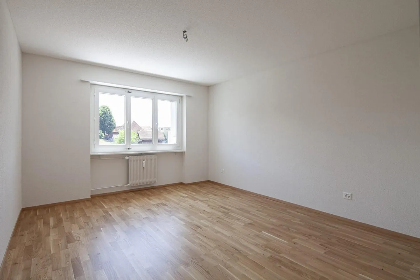 Appartement 4.5 pièces à louer à Rüfenacht - Photo 3 sur 8