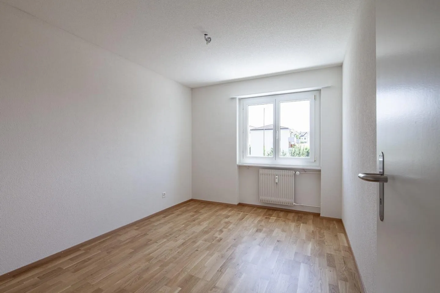 Appartement 4.5 pièces à louer à Rüfenacht - Photo 4 sur 8