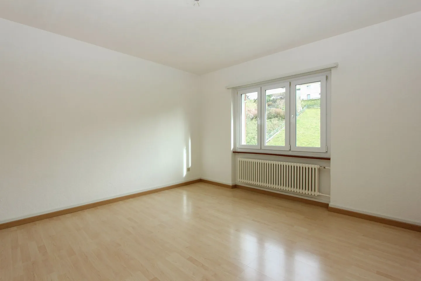 Helles Apartment mit 3.5 Zimmern renoviert - Foto 9 von 15