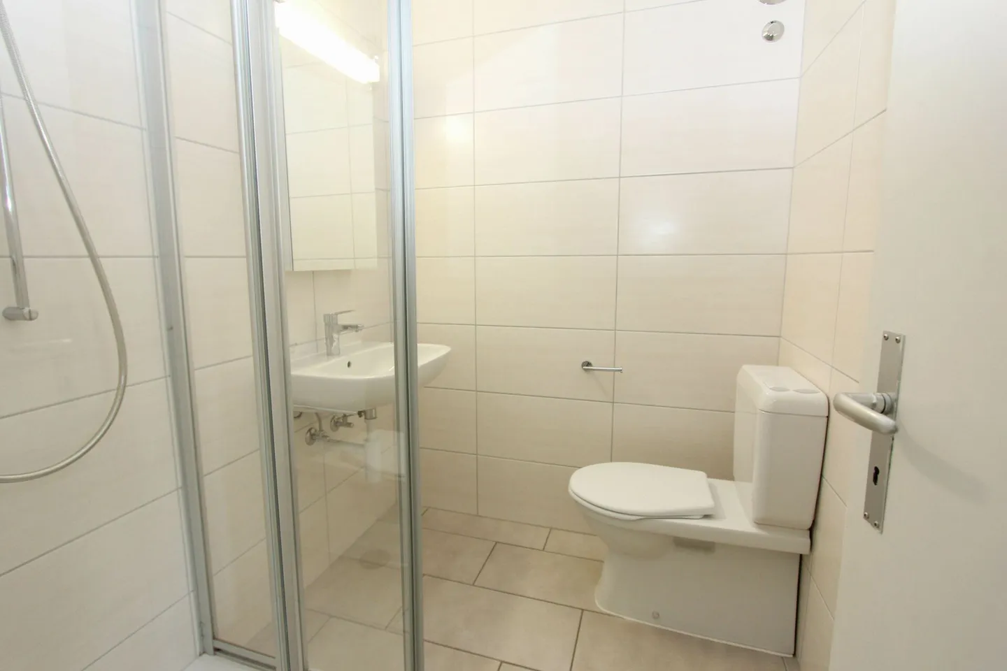 Helles Apartment mit 3.5 Zimmern renoviert - Foto 11 von 15