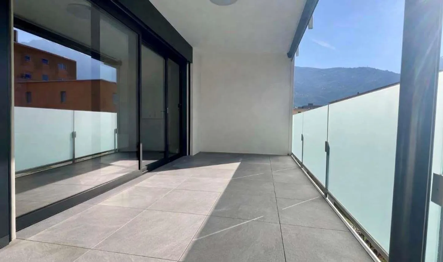 Bellinzona - Elegant apartment in a central area with a large terrace - Photo 8 of 9