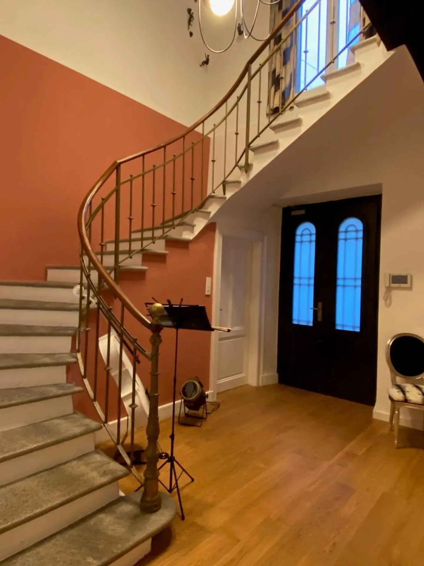 Lugano Zentrum: Villa im historischen Stil mit Seeblick - Foto 2 von 7