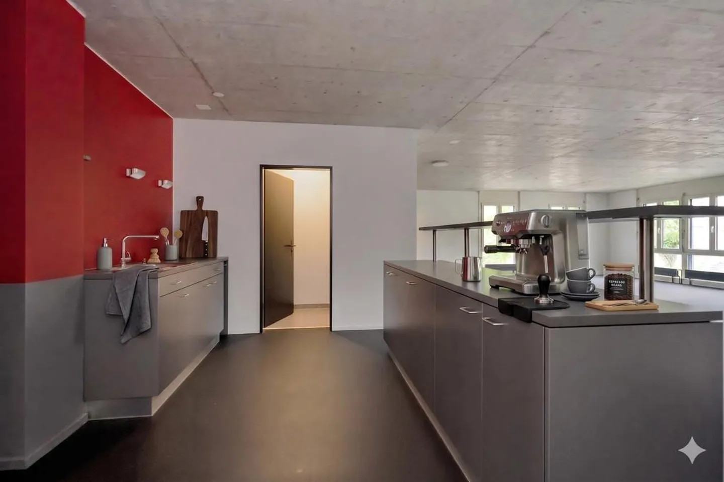Bureau spacieux dans un emplacement central à Zofingen - Photo 10 sur 12