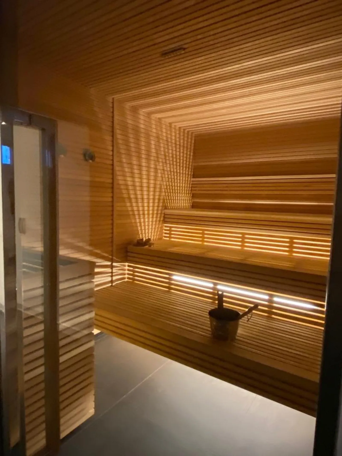 Lugano Zentrum: Villa im historischen Stil mit Seeblick - Foto 7 von 7