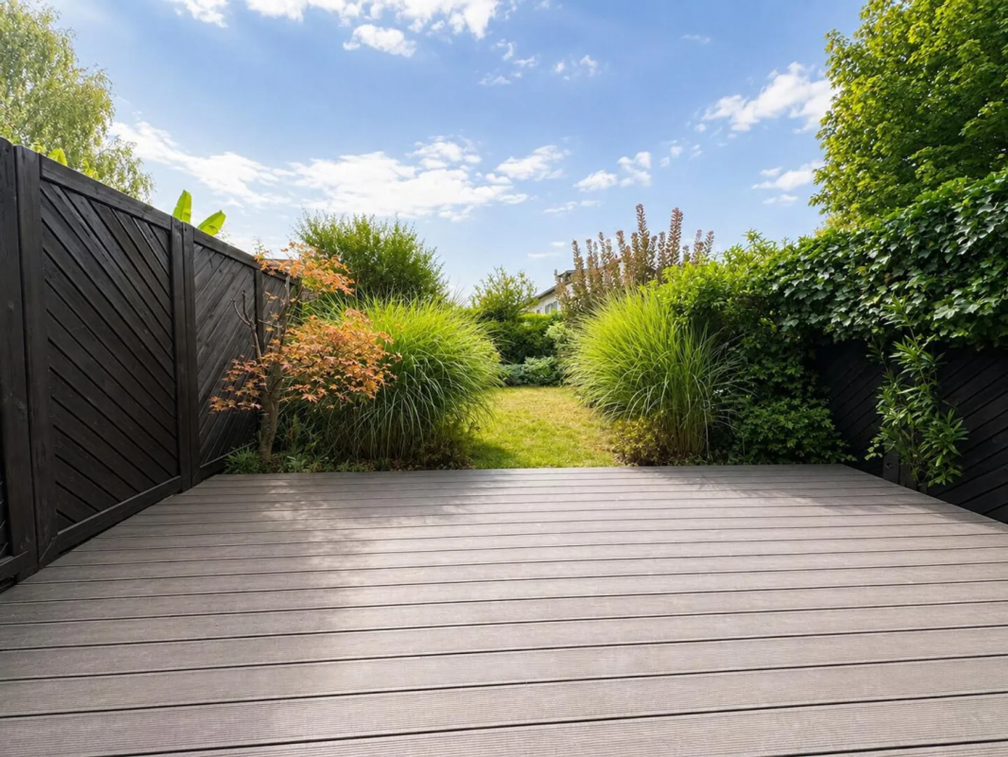 Familienfreundliches Haus mit Garten - Foto 3 von 11
