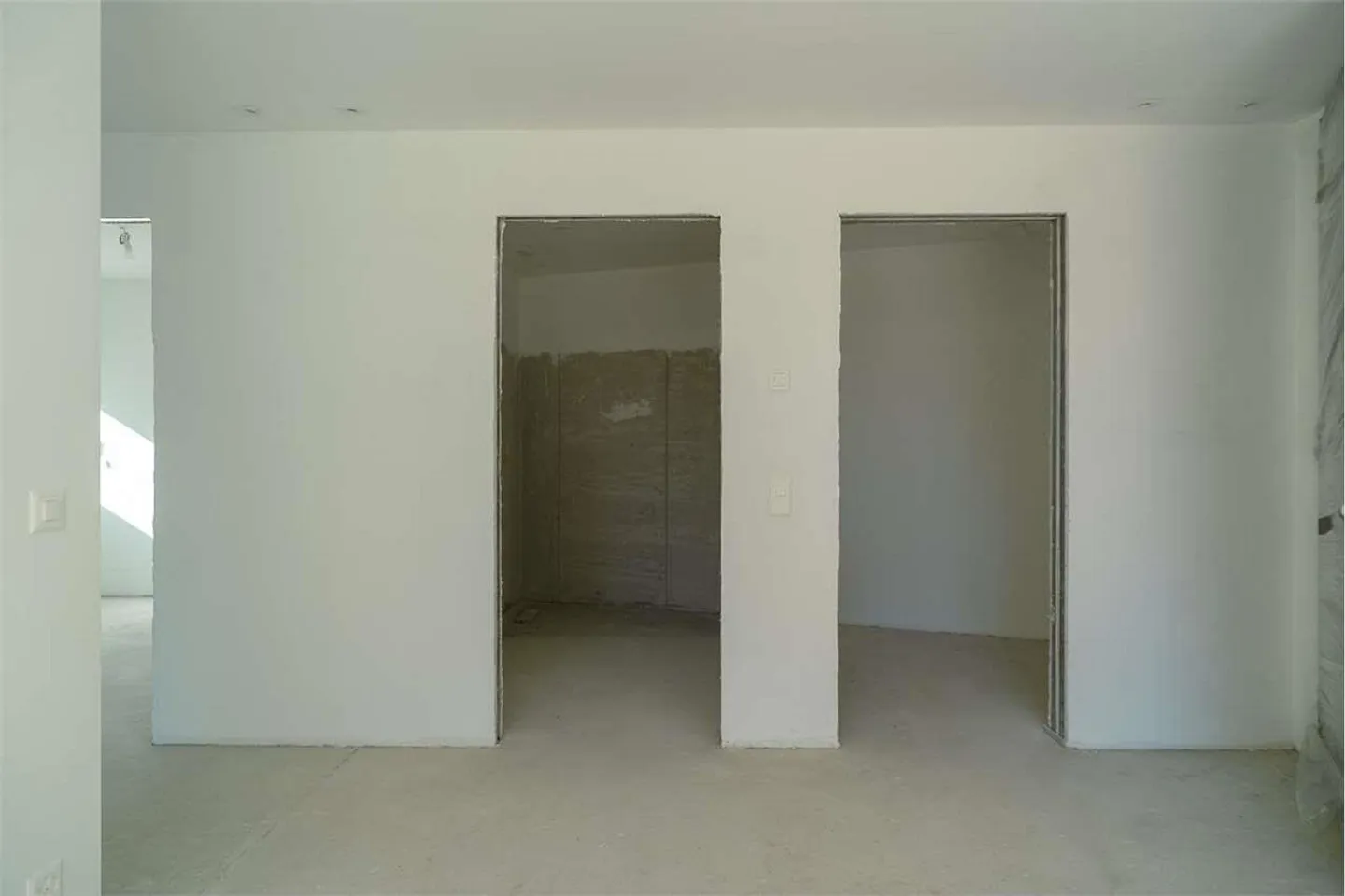 Maroggia wunderschöne 3.5 Zimmer mit privatem Garten nur wenige Schritte vom See entfernt - Foto 7 von 13
