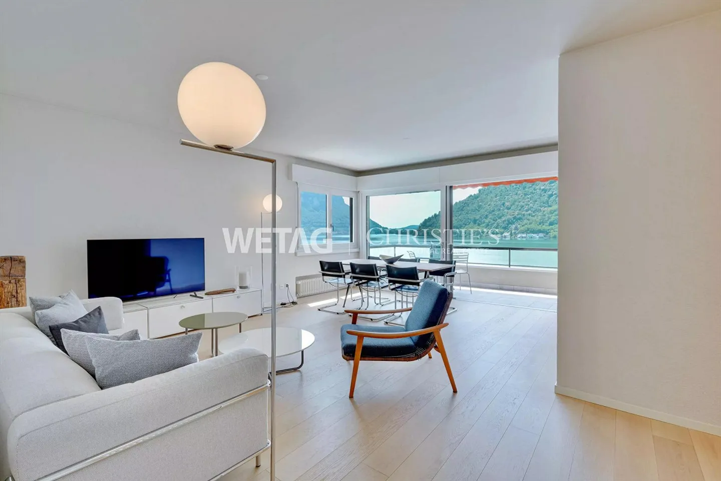 Penthouse apartment directly on the lake in Lugano-Maroggia for sale with... - Photo 2 of 13