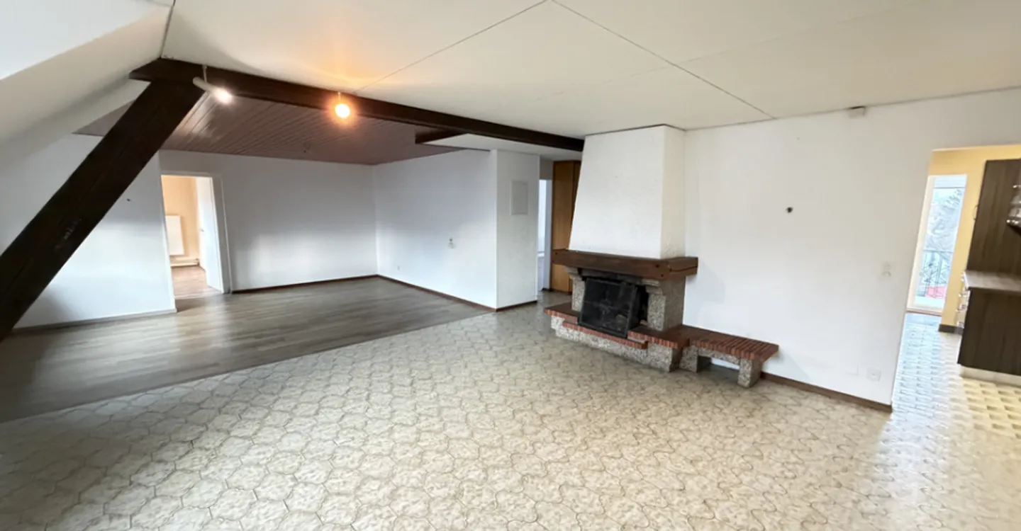 4.5 Room Apartment - Photo 3 of 12