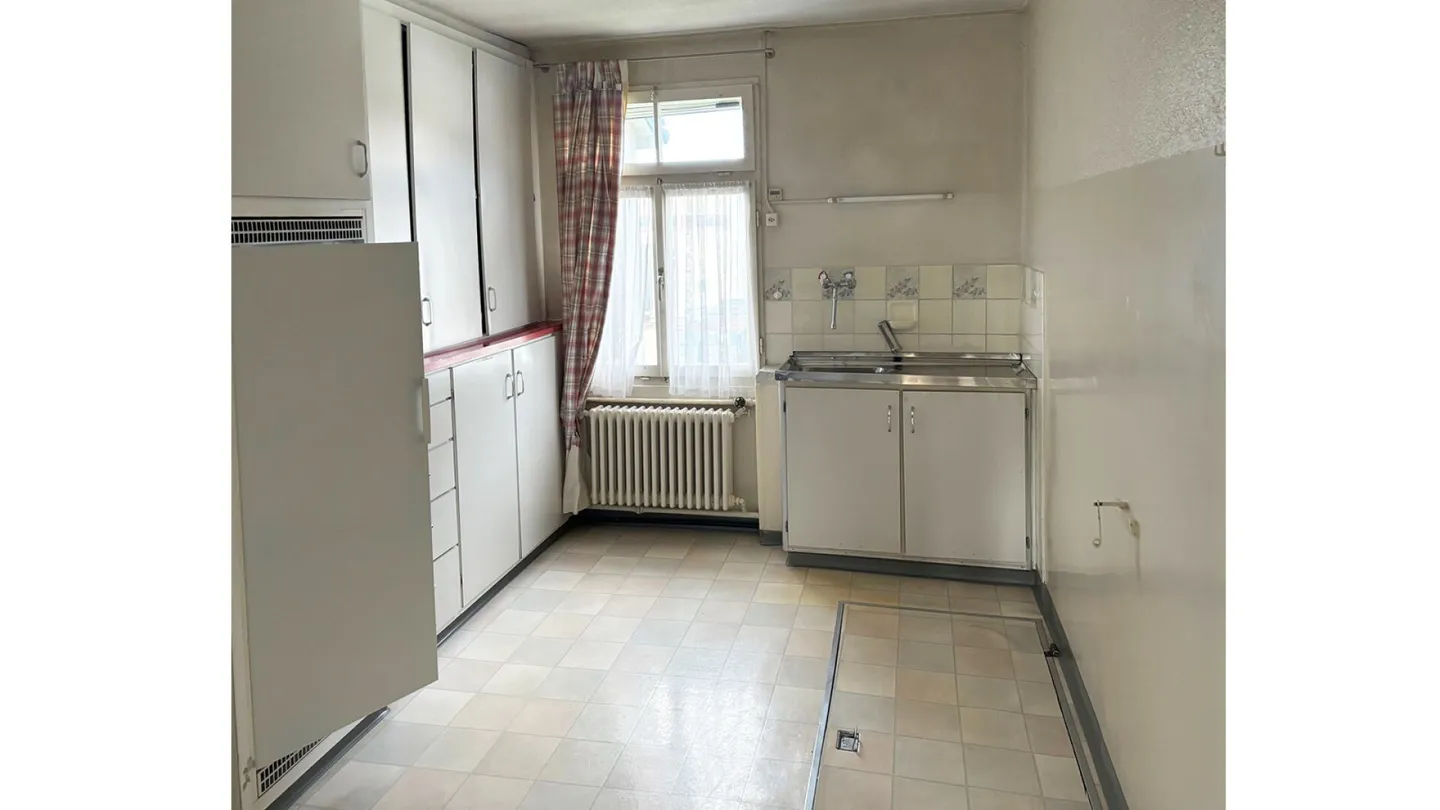 5.5 Room Single Family House with Lots of Charm and Garden - Limited - Photo 7 of 8
